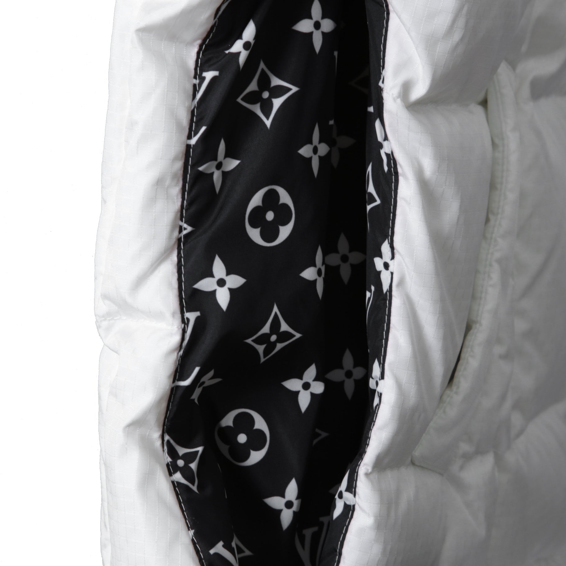 LOUIS VUITTON ルイヴィトン / 2022AW LVマッチ オープンアーム ジャケット ダウンベスト / RW222W E54 FNOW30 / size 38 (WHITE)