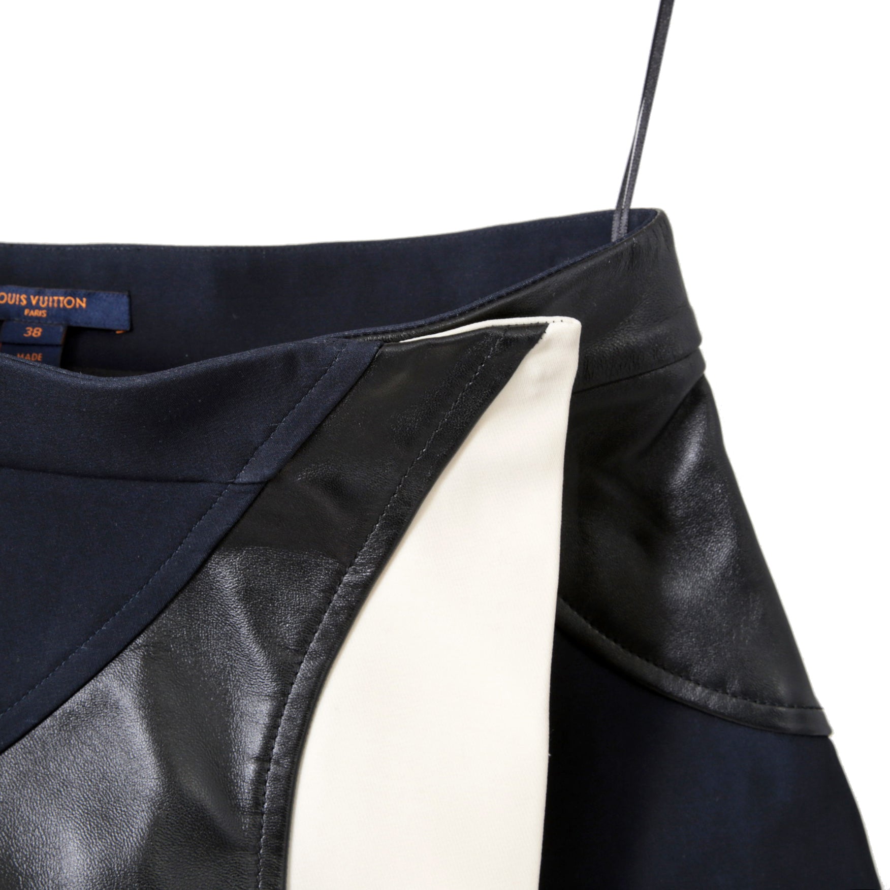 Louis Vuitton ルイヴィトン / 21SS 美品 グラフィック ゲーム オン モチーフ Aライン ミニ ラップ スカート / RW211A / size 38 (NAVY)