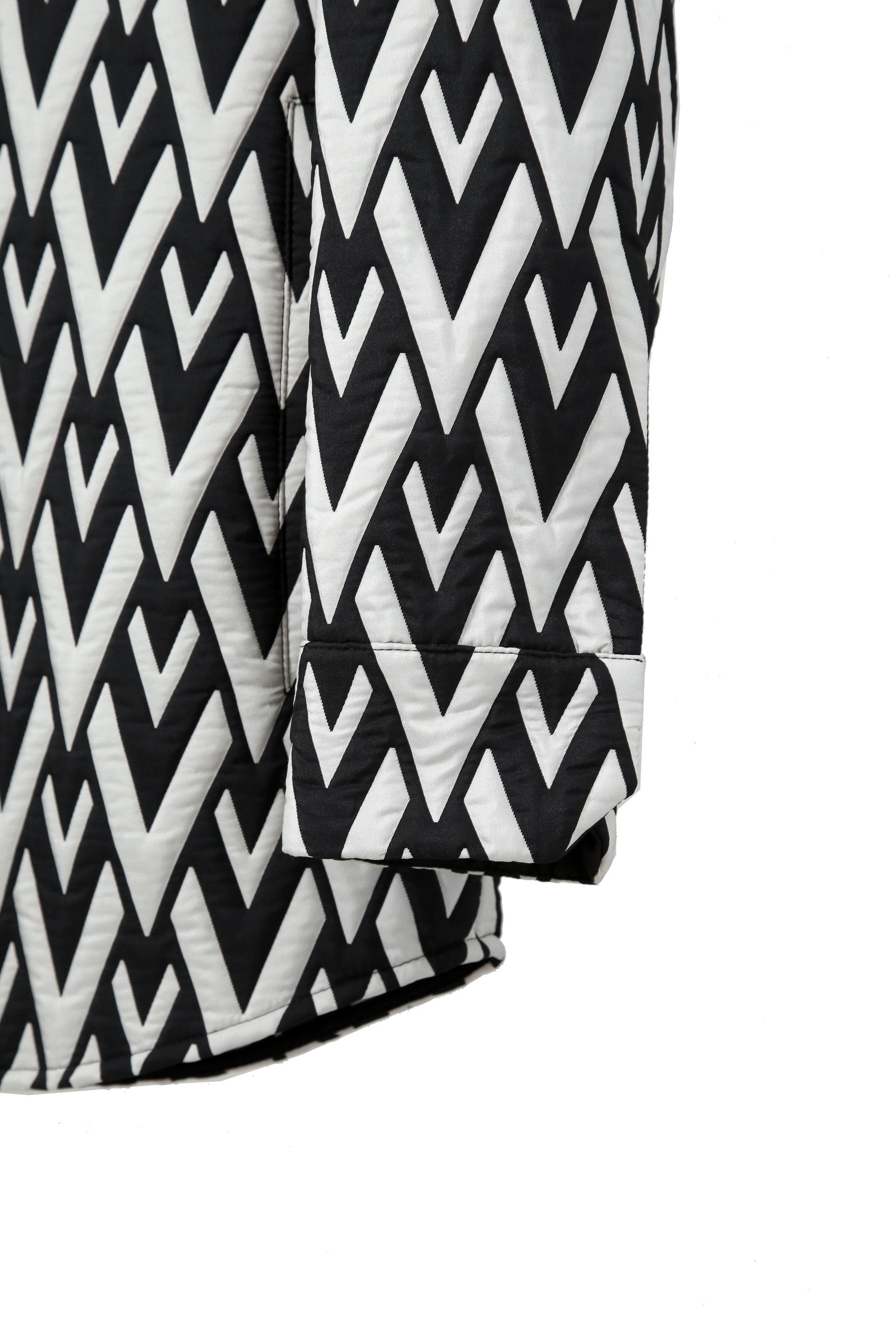 美品 VALENTINO ヴァレンティノ / Vロゴ モノグラム / オーバー シャツ ジャケット / ルーズフィット / size 44 (BLK x WHT)