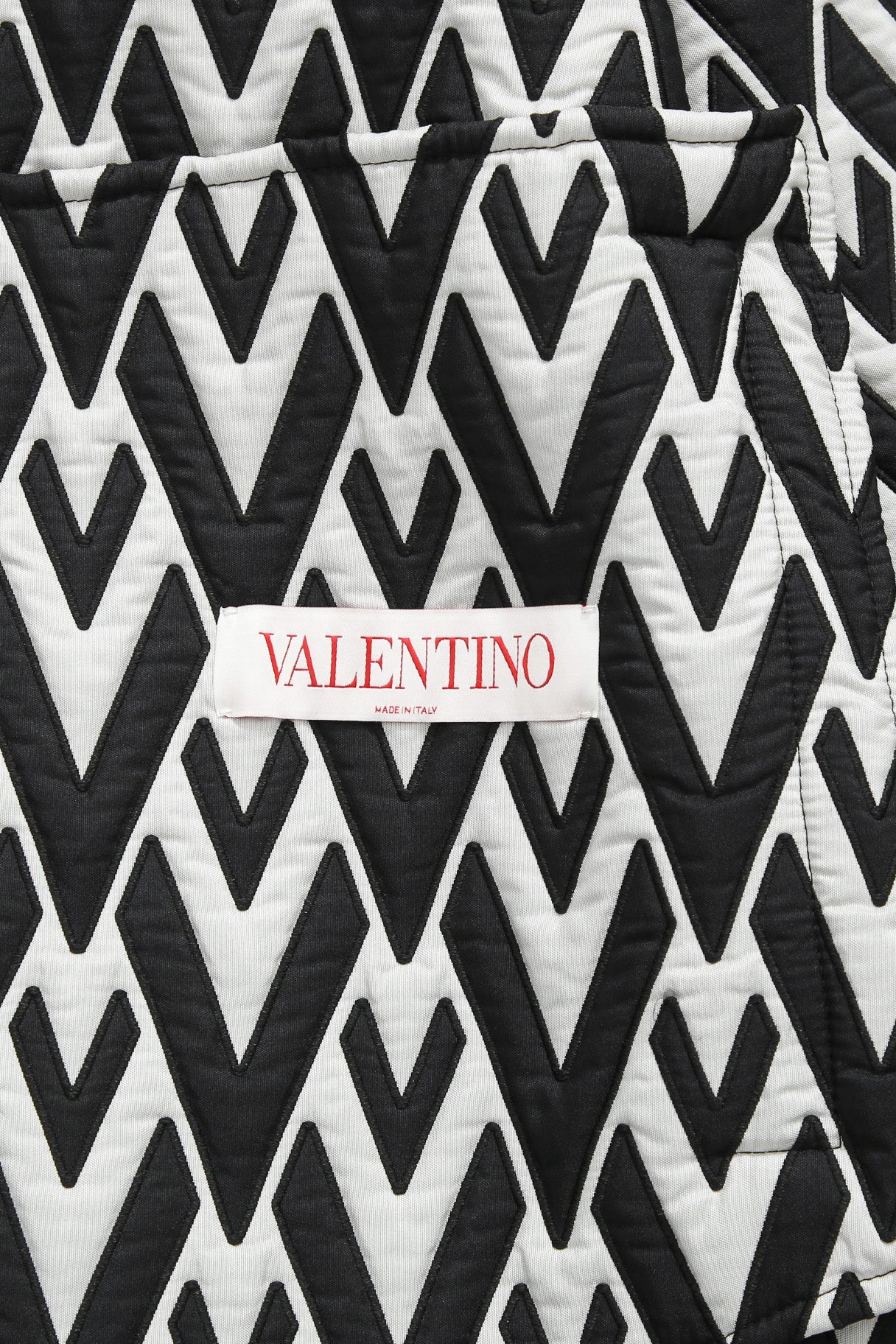 美品 VALENTINO ヴァレンティノ / Vロゴ モノグラム / オーバー シャツ ジャケット / ルーズフィット / size 44 (BLK x WHT)