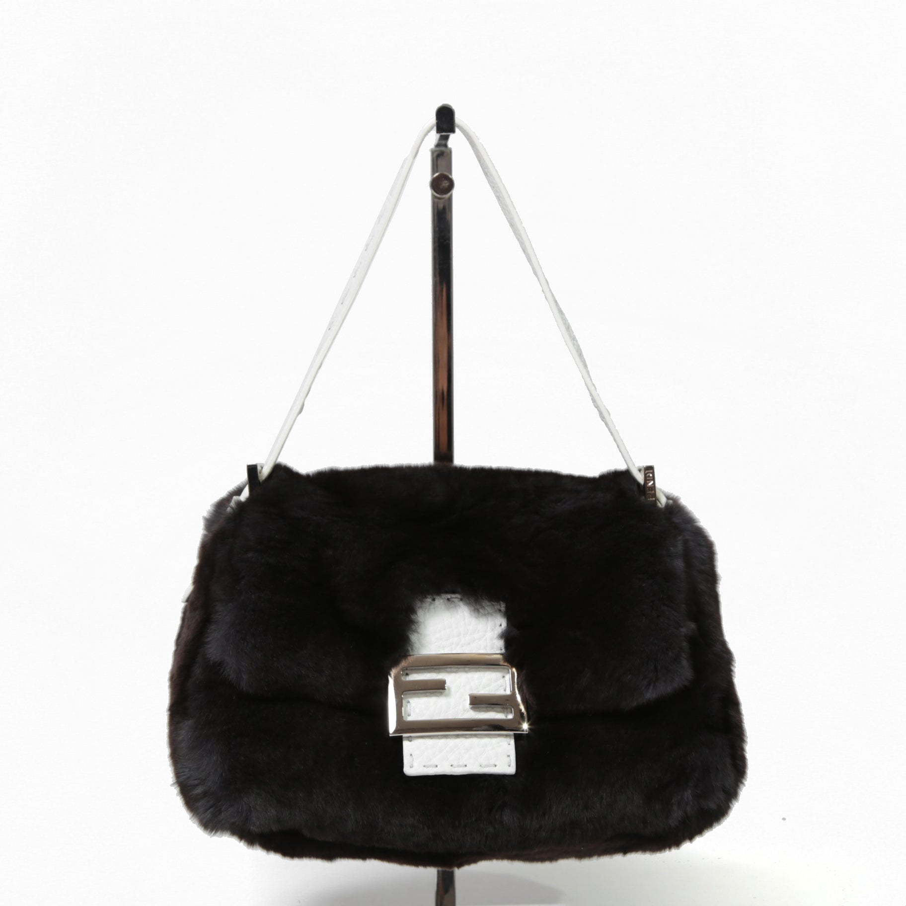 FENDI フェンディ / Mamma Baguette Selleria マンマ バゲット セレリア / ワンショルダーバッグ / ミンクファー ローマ レザー（牛革） / BLACK x WHITE