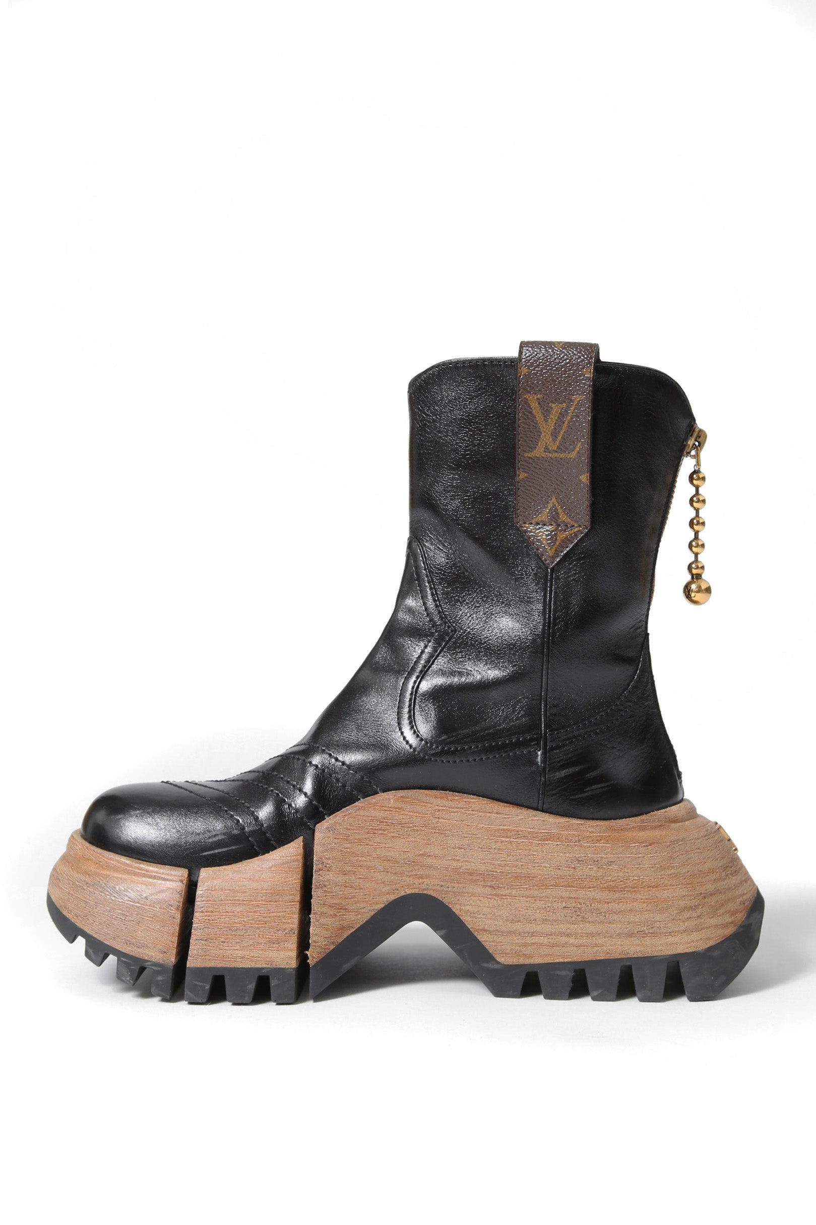 美品 23SS / LOUIS VUITTON ルイヴィトン / LVズーム プラットフォーム アンクルブーツ / 1ABGRW / size 39 (23cm) BLACK モノグラム