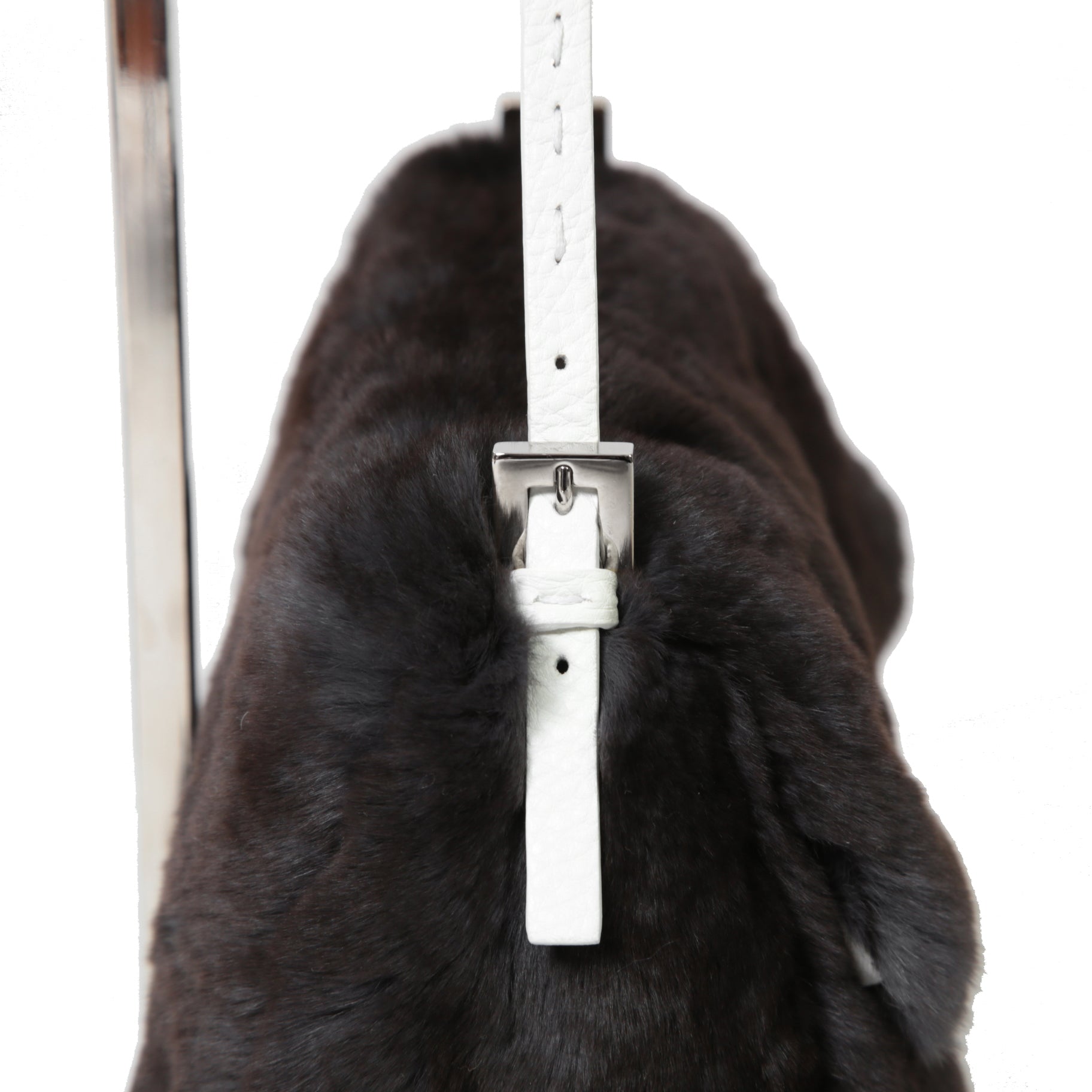 FENDI フェンディ / Mamma Baguette Selleria マンマ バゲット セレリア / ワンショルダーバッグ / ミンクファー ローマ レザー（牛革） / BLACK x WHITE