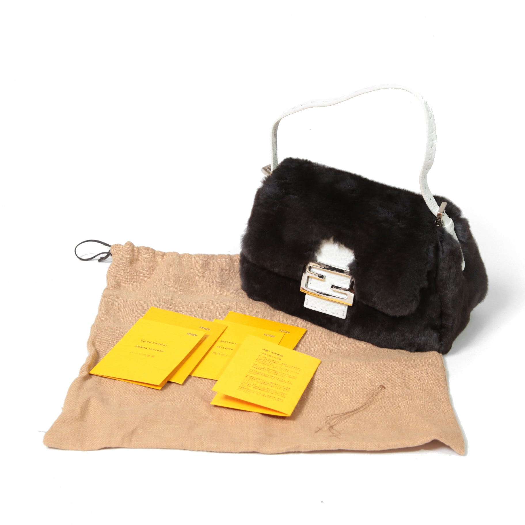 FENDI フェンディ / Mamma Baguette Selleria マンマ バゲット セレリア / ワンショルダーバッグ / ミンクファー ローマ レザー（牛革） / BLACK x WHITE