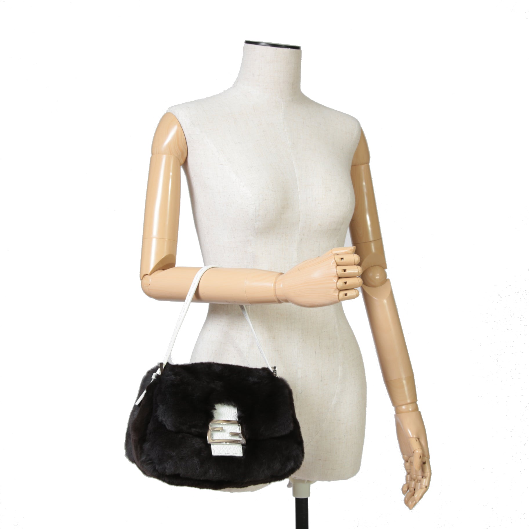 FENDI フェンディ / Mamma Baguette Selleria マンマ バゲット セレリア / ワンショルダーバッグ / ミンクファー ローマ レザー（牛革） / BLACK x WHITE