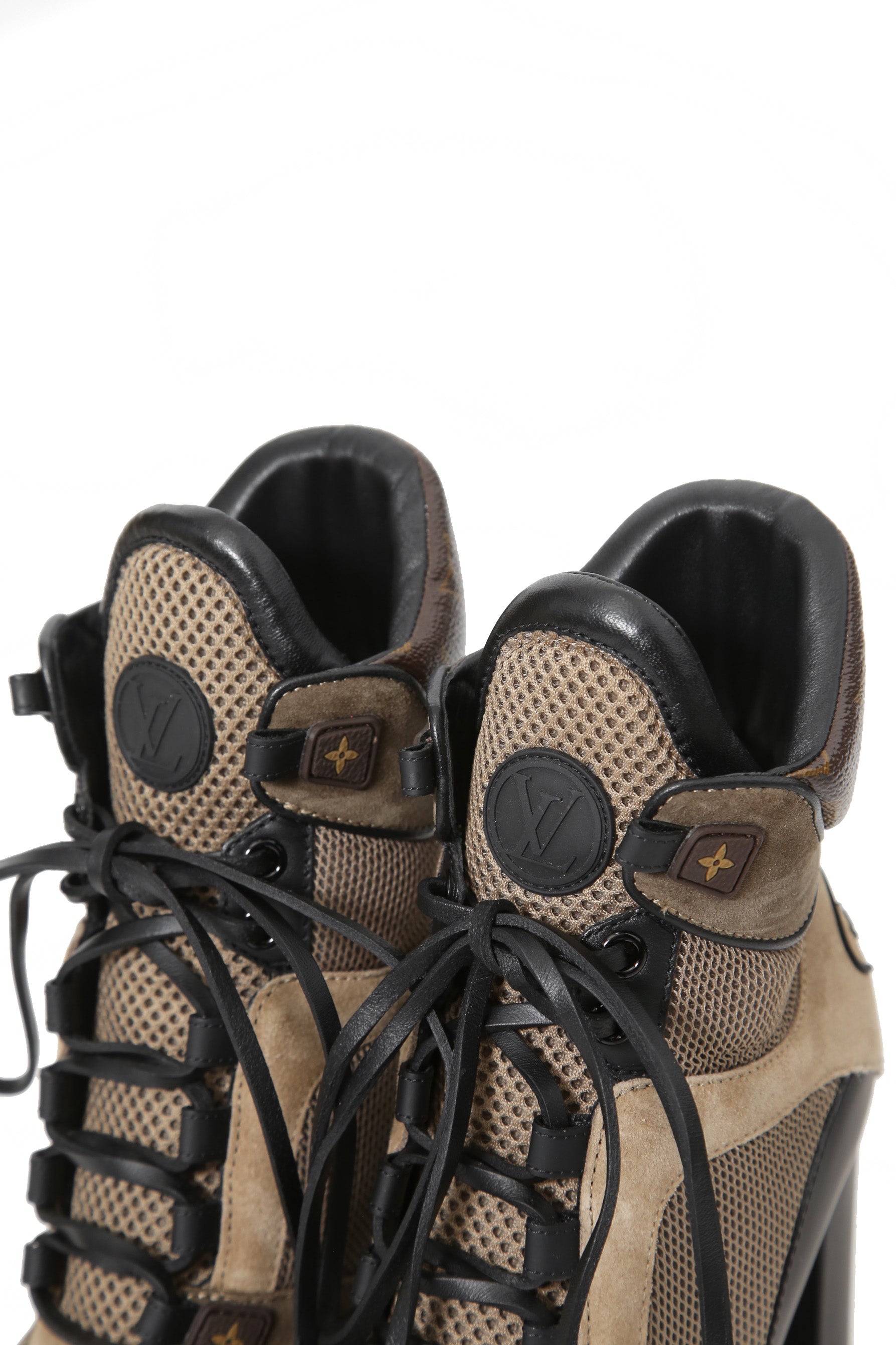 美品 LOUIS VUITTON ルイヴィトン / 定価 36万 2023年コレクション / スタートレイル モノグラム アンクルブーツ 1AABJA / size 36 (23cm)