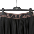 FENDI フェンディ / 美品 FF柄 プリーツスカート ブラック ズッカ / FQ7135 A5WC / size 40 (BLACK) レディース