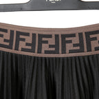 FENDI フェンディ / 美品 FF柄 プリーツスカート ブラック ズッカ / FQ7135 A5WC / size 40 (BLACK) レディース