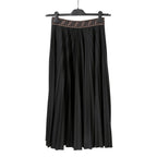 FENDI フェンディ / 美品 FF柄 プリーツスカート ブラック ズッカ / FQ7135 A5WC / size 40 (BLACK) レディース