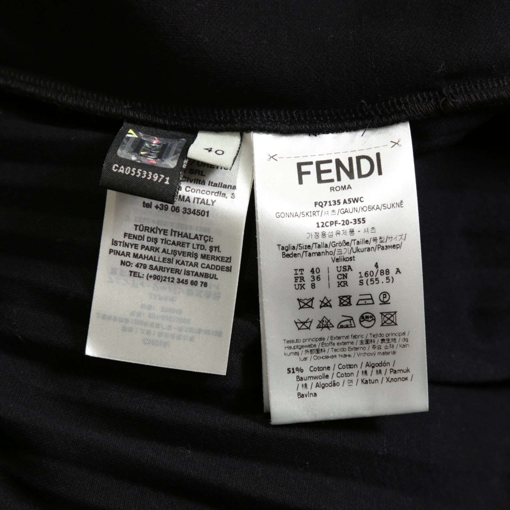 FENDI フェンディ / 美品 FF柄 プリーツスカート ブラック ズッカ / FQ7135 A5WC / size 40 (BLACK) レディース