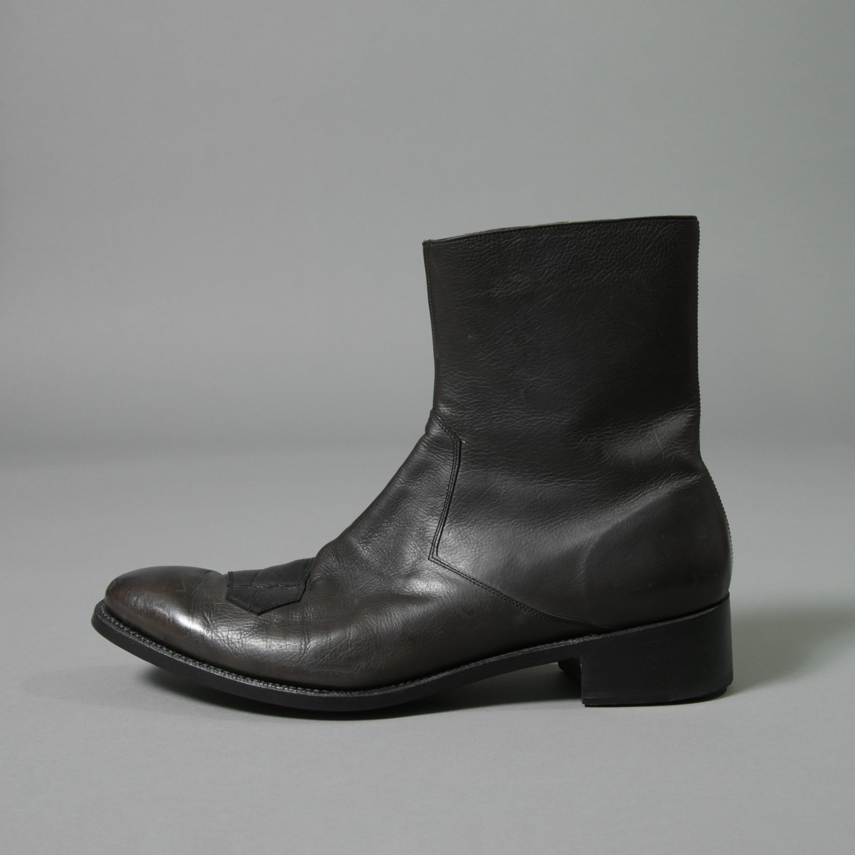 希少 イサムカタヤマ バックラッシュ THE LINE × WHITEFLAGS コラボ / アッパークロコ JPカーフ サイドジップブーツ/ 28cm (ダークブラウン) シューズ