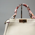 FENDI フェンディ / 美品 selleriaセレリア ピーカブー ミディアム  / カーフレザー / スカーフ付き / クリーム x グレー x ピンク x ゴールド（金具）