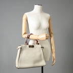 FENDI フェンディ / 美品 selleriaセレリア ピーカブー ミディアム  / カーフレザー / スカーフ付き / クリーム x グレー x ピンク x ゴールド（金具）