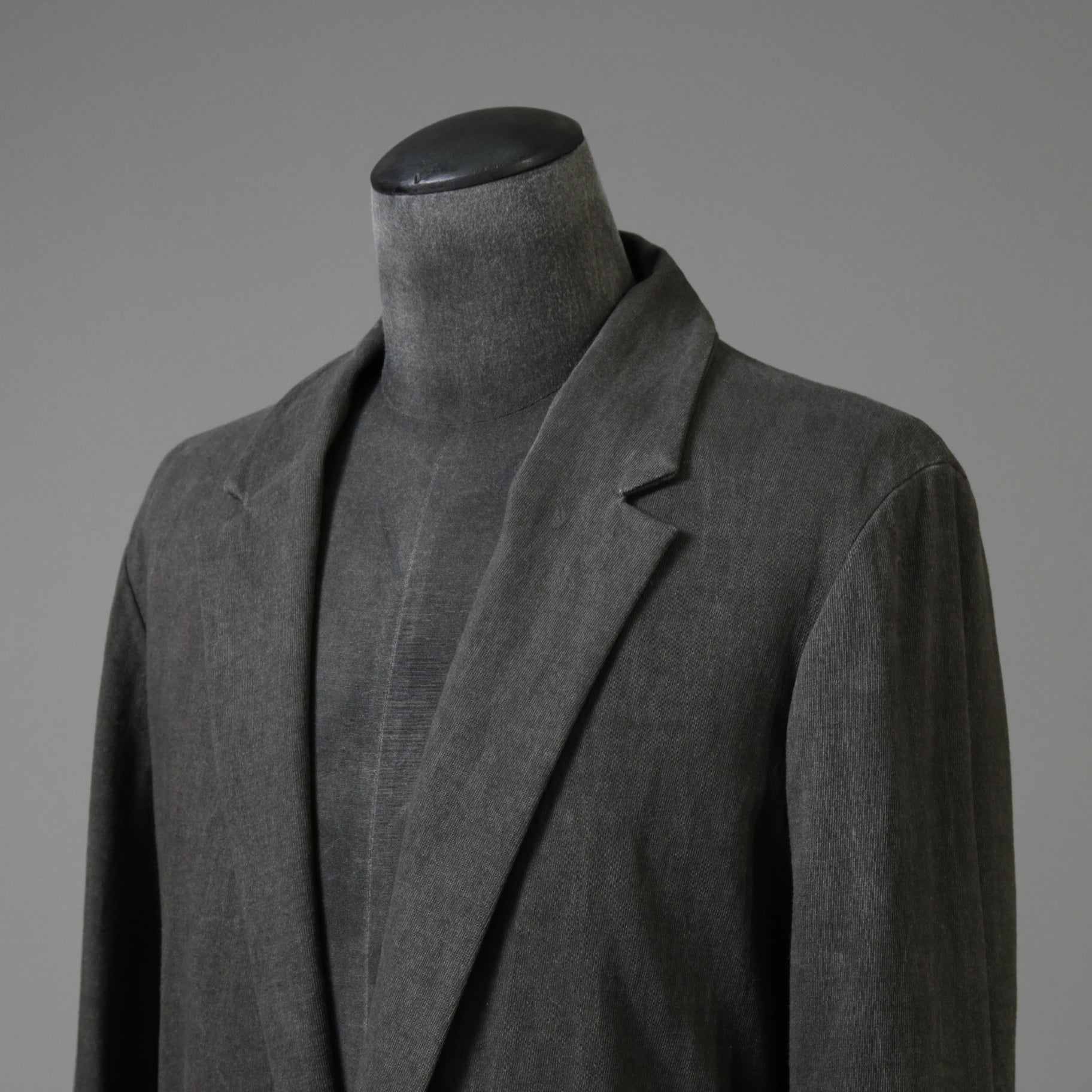 m.a + エムエークロス / 24SS 美品 チェスターコート / コットン ミディアム ジャージ / J120/VL-MJP1 / size 48 (CARBON) maurizio amadei ロングジャケット