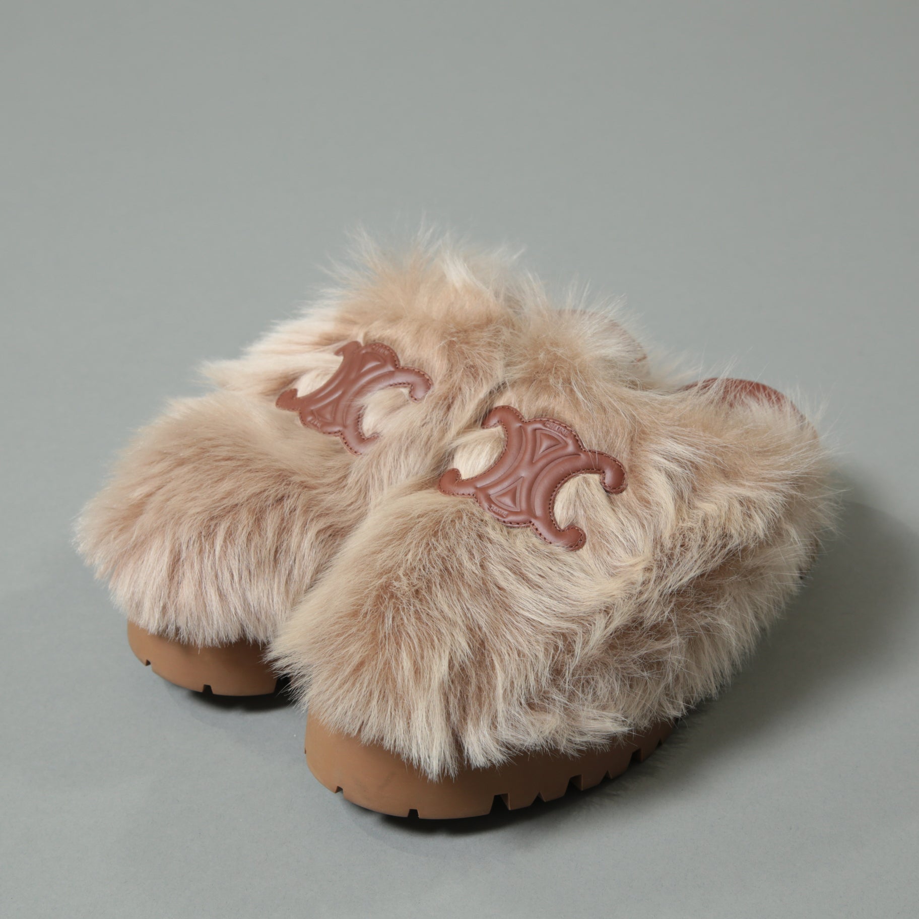 CELINE セリーヌ / 美品 エディ期 CELINE SLIDES TRIOMPHE IN SHEARLING トリオンフ ファー×レザー サボ / 厚底 ミュール / size 36 (ベージュ×ブラウン)レディース