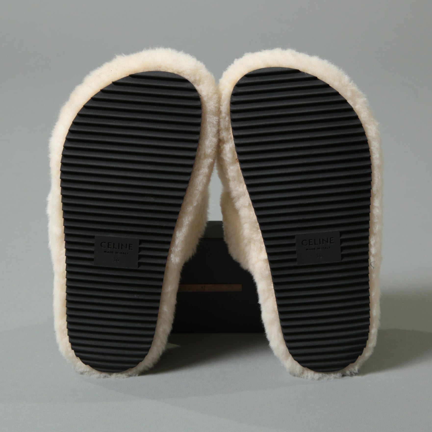 CELINE セリーヌ / SLIDES TRIOMPHE IN SHEARLING  スライド トリオンフ サンダル / ムートン / size 36 (23cm) IVORY