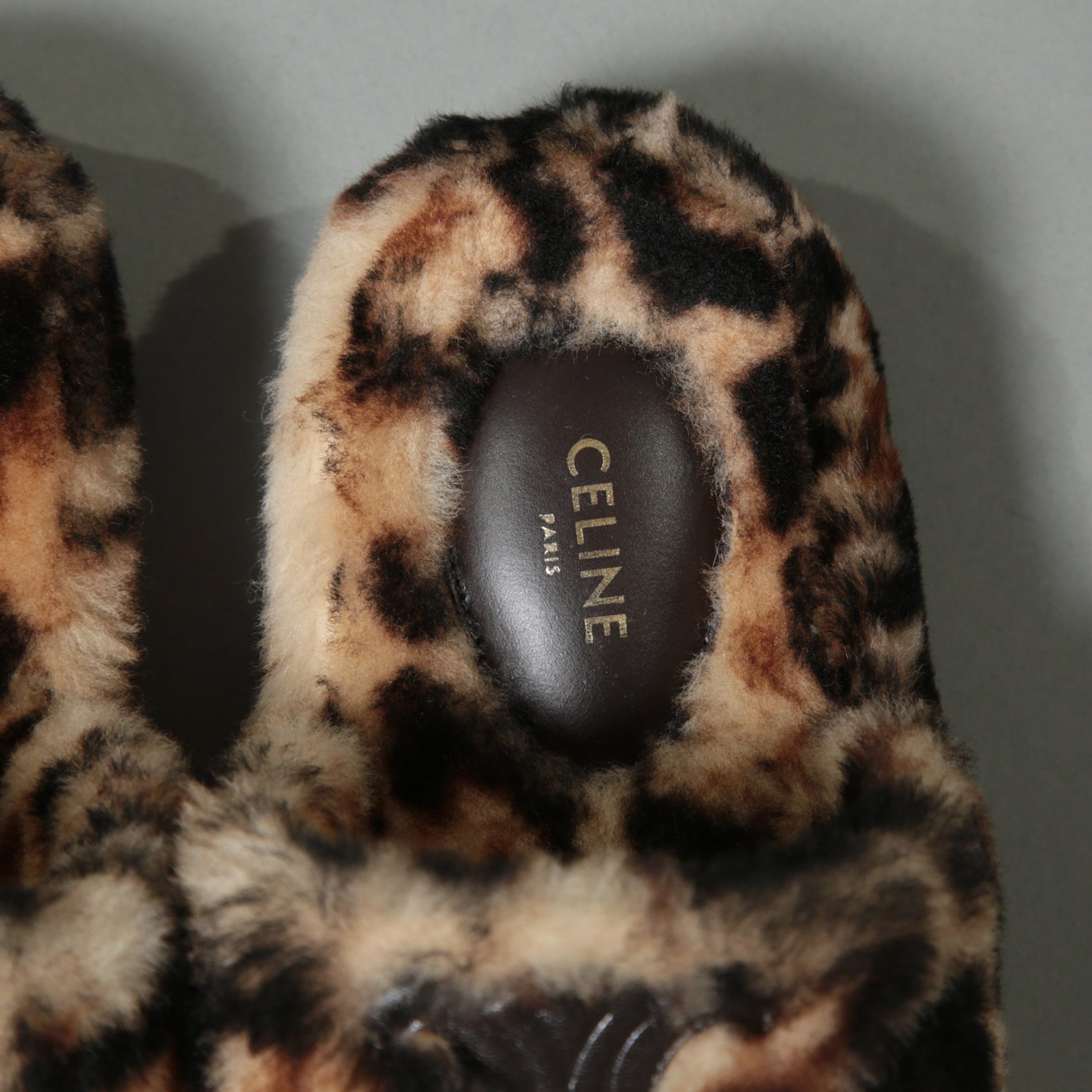 CELINE セリーヌ / 美品 SLIDES TRIOMPHE IN SHEARLING  スライド トリオンフ サンダル / ムートン / size 36 (23cm) レオパード シューズ