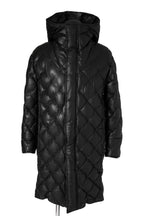 希少 新品 イサムカタヤマ バックラッシュ / HOODED DOWN COAT / KANGAROO + POLISH WHITE GOOSE / size XL (BLACK) レザー ダウン コート