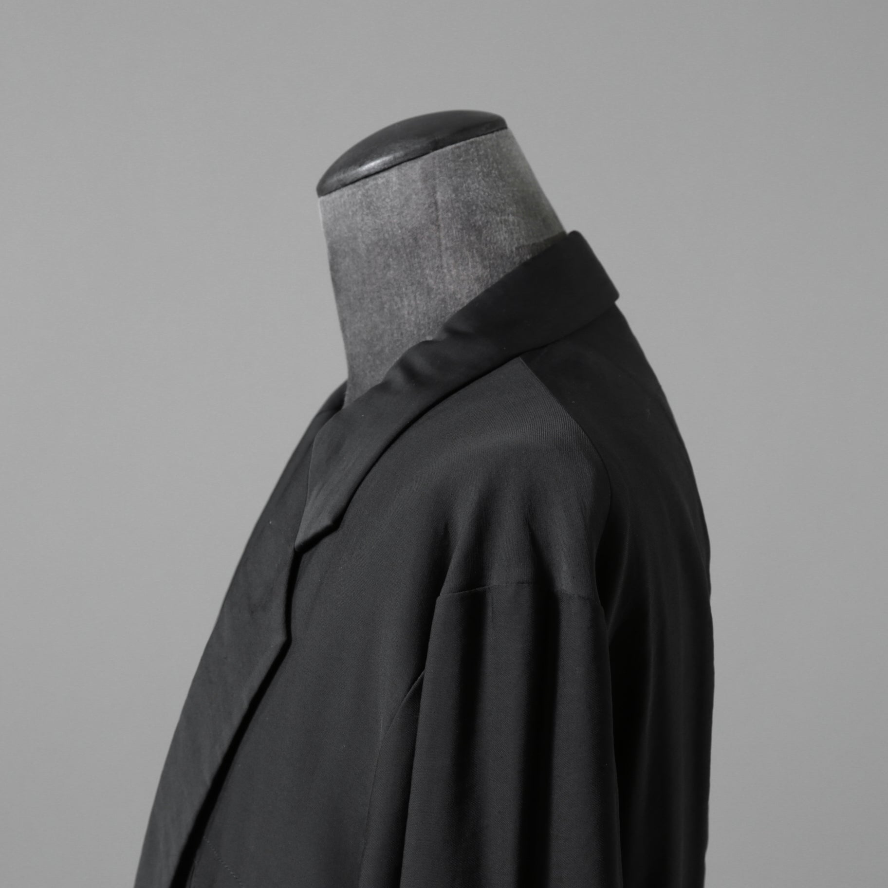 ZIGGY CHEN ジギーチェン / 24PRE FALL Classic Two Button Blazer / ジャケット / 0M2420910 / size 44 (BLACK)