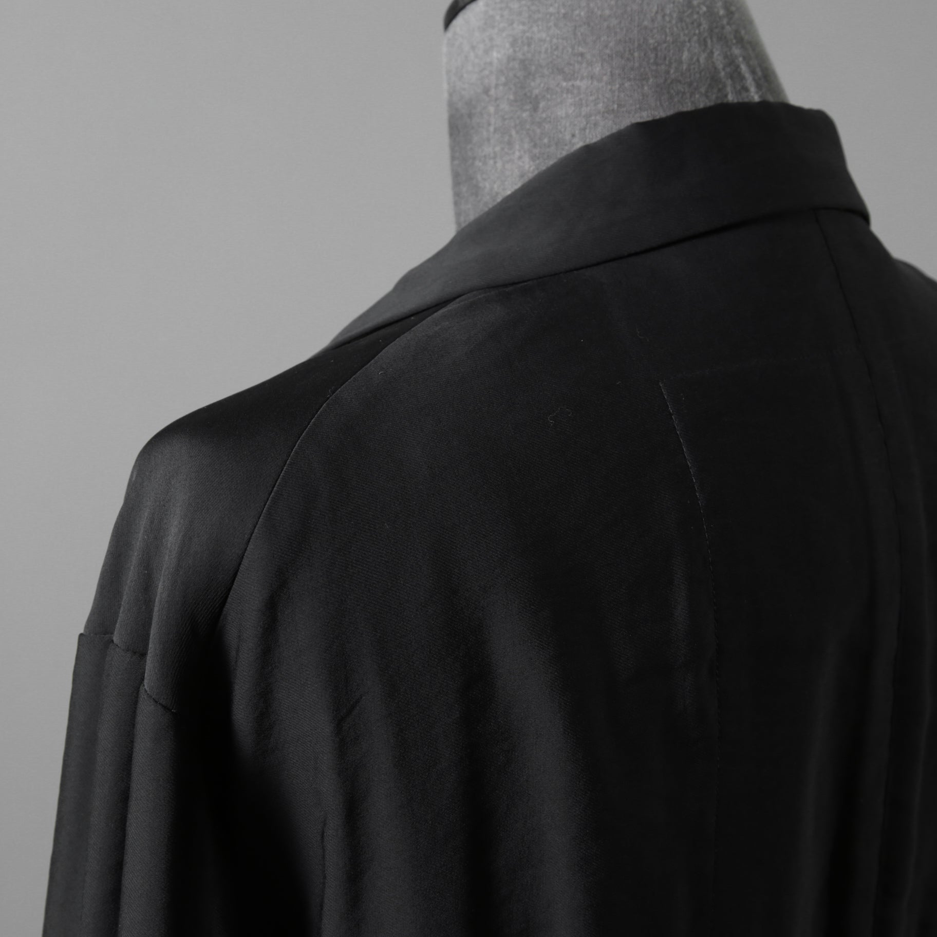 ZIGGY CHEN ジギーチェン / 24PRE FALL Classic Two Button Blazer / ジャケット / 0M2420910 / size 44 (BLACK)