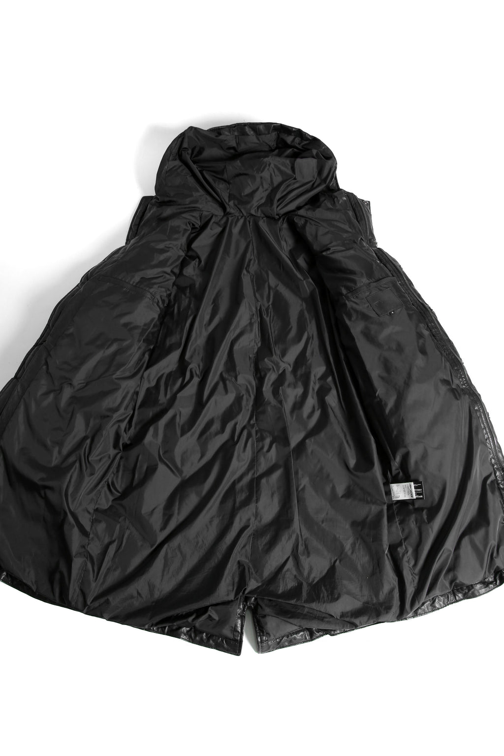 希少 新品 イサムカタヤマ バックラッシュ / HOODED DOWN COAT / KANGAROO + POLISH WHITE GOOSE / size XL (BLACK) レザー ダウン コート
