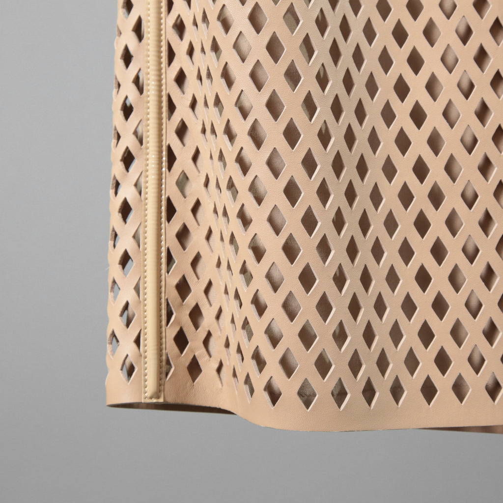 FENDI フェンディ / 19SS ラムレザー パンチング加工 ペンシル スカート / FPD887 A8GP / size 38 (BEIGE)