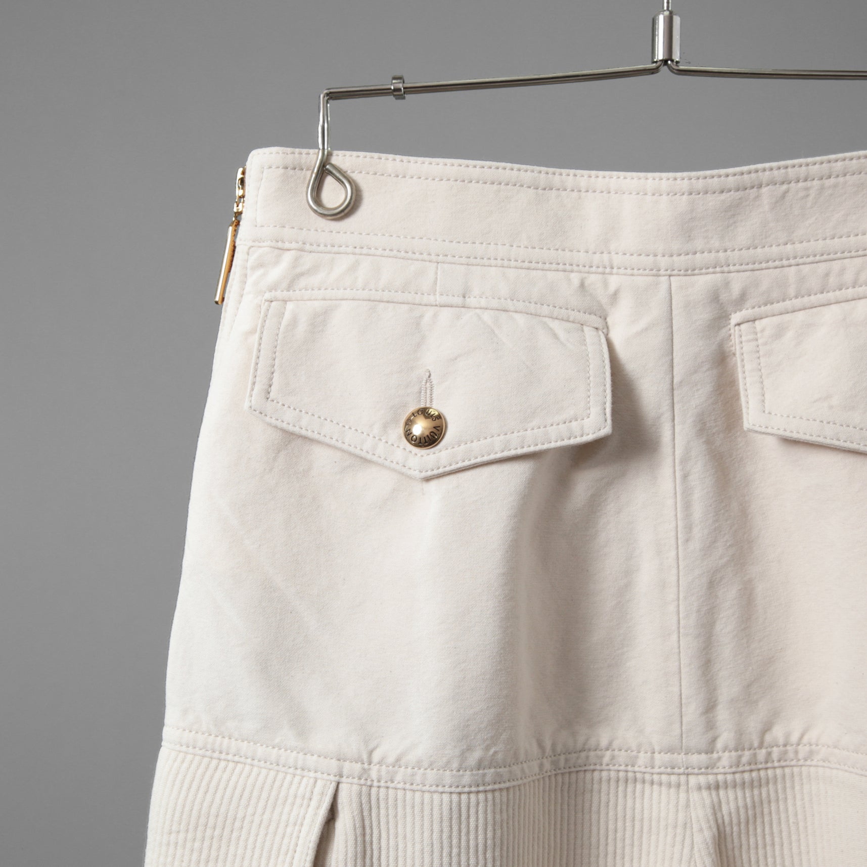 Louis Vuitton ルイヴィトン / 22SS 美品コーデュロイ カーゴ トラウザーズ / RW222J DA8 FNPA15 / size 36 (IVORY WHITE x GOLD)