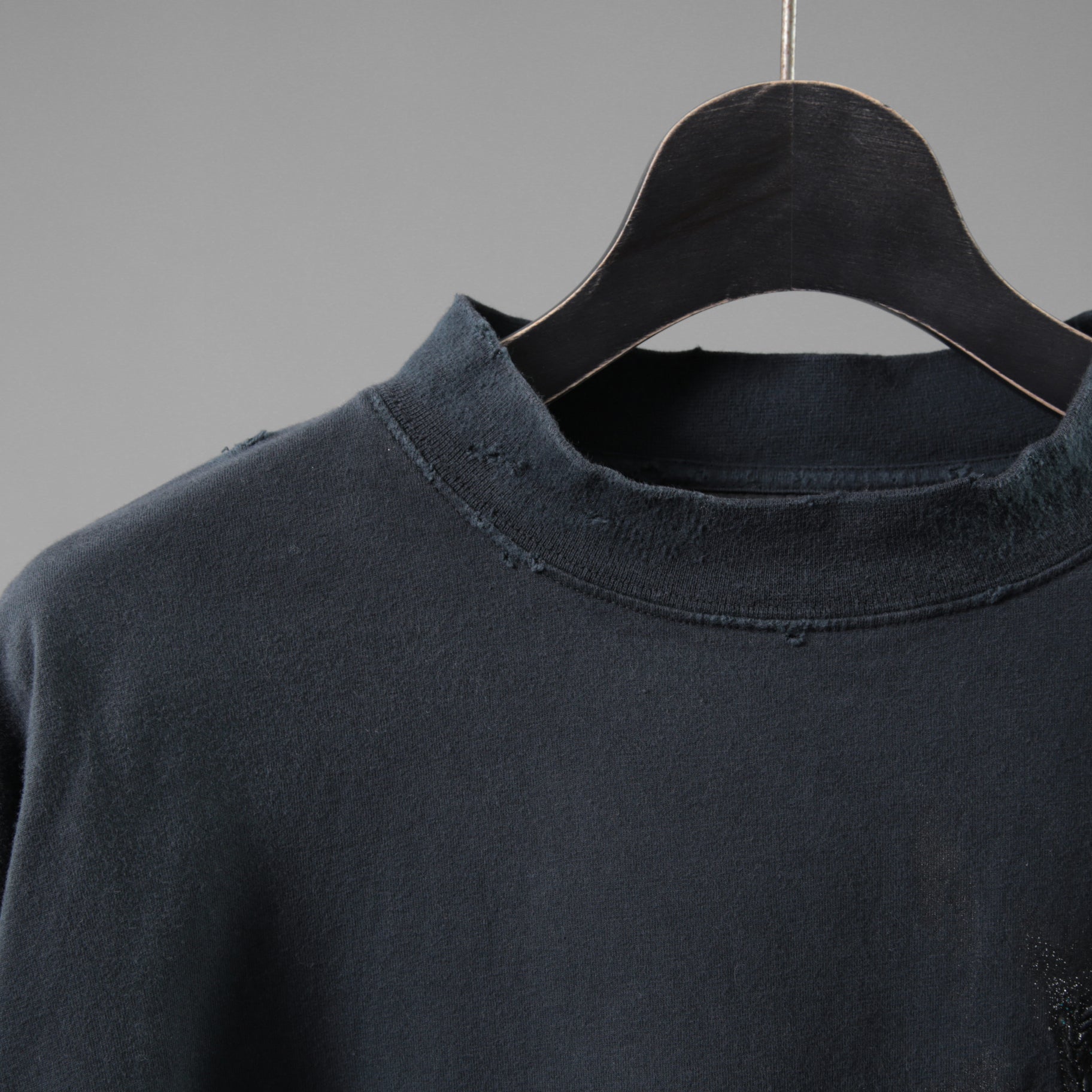 BALENCIAGA バレンシアガ / 24SS 美品 ネイルポリッシュ クロップド Tシャツ / 半袖 / size 2 (M) FADE BLACK ユニセックス