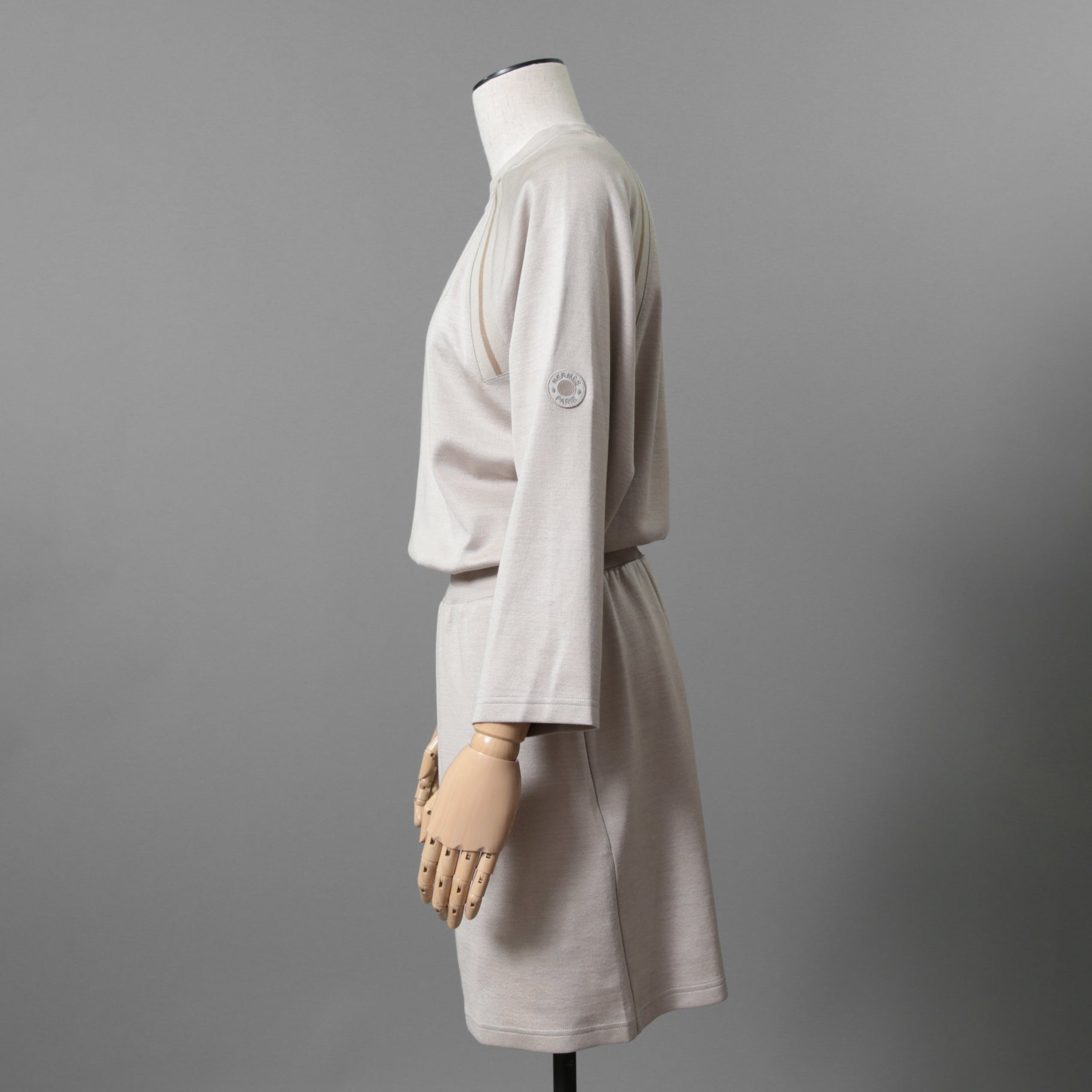 HERMES エルメス / 23SS 美品 着物スリーブ ワンピース / シルク混ジャージー  / ドレス / size 40 (BEIGE) レディース