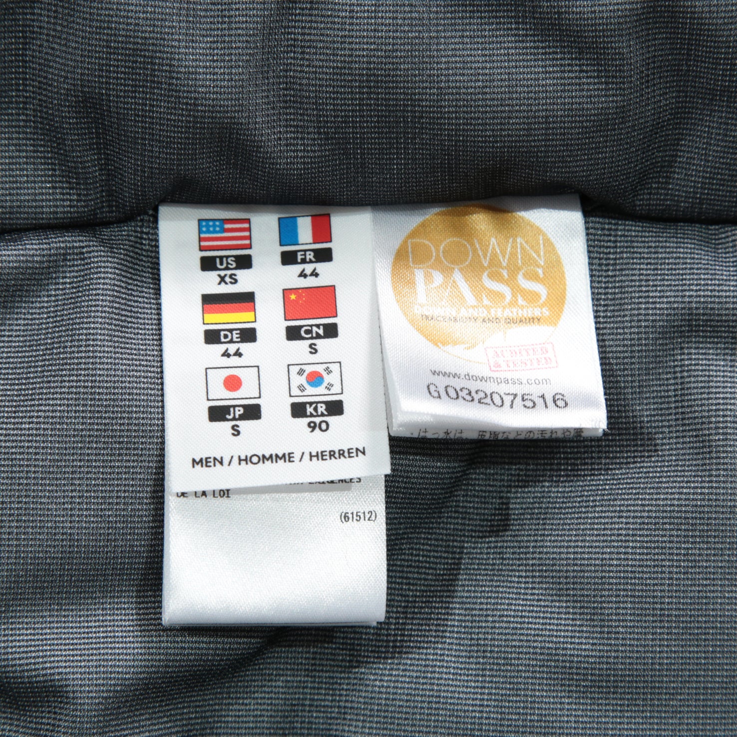 DESCENTE デサント オルテライン / 水沢ダウン MIZUSAWA INVISIBLE DOWN JACKET “INV-06“ / ダウンジャケット / size S (ベージュ系)