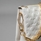 Louis Vuitton ルイヴィトン / 美品 クッサン PM / M21769 / WHITE 白 レザー ショルダーバッグ モノグラム