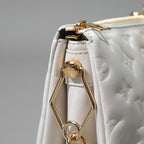 Louis Vuitton ルイヴィトン / 美品 クッサン PM / M21769 / WHITE 白 レザー ショルダーバッグ モノグラム