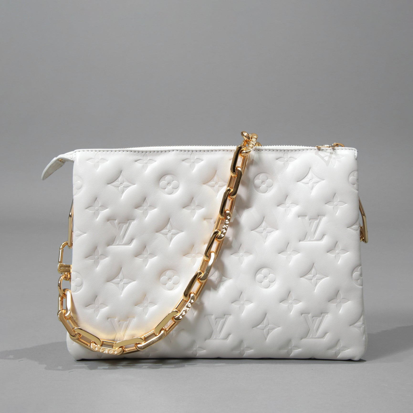 Louis Vuitton ルイヴィトン / 美品 クッサン PM / M21769 / WHITE 白 レザー ショルダーバッグ モノグラム