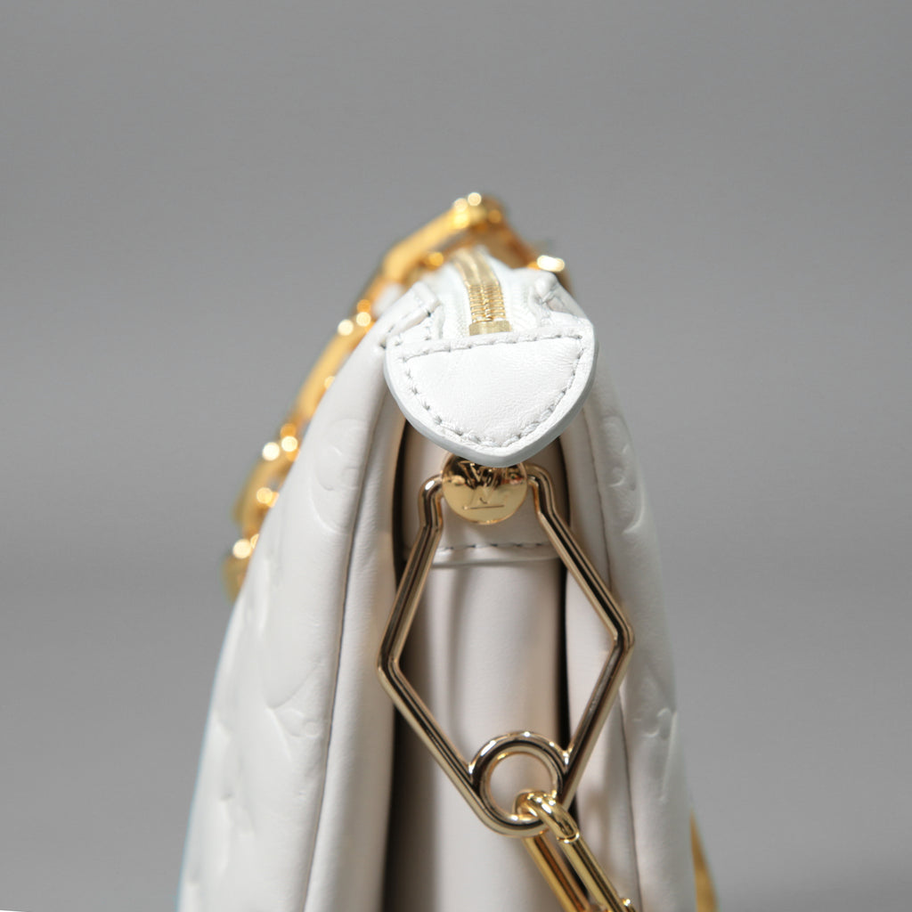 Louis Vuitton ルイヴィトン / 美品 クッサン PM / M21769 / WHITE 白 レザー ショルダーバッグ モノグラム