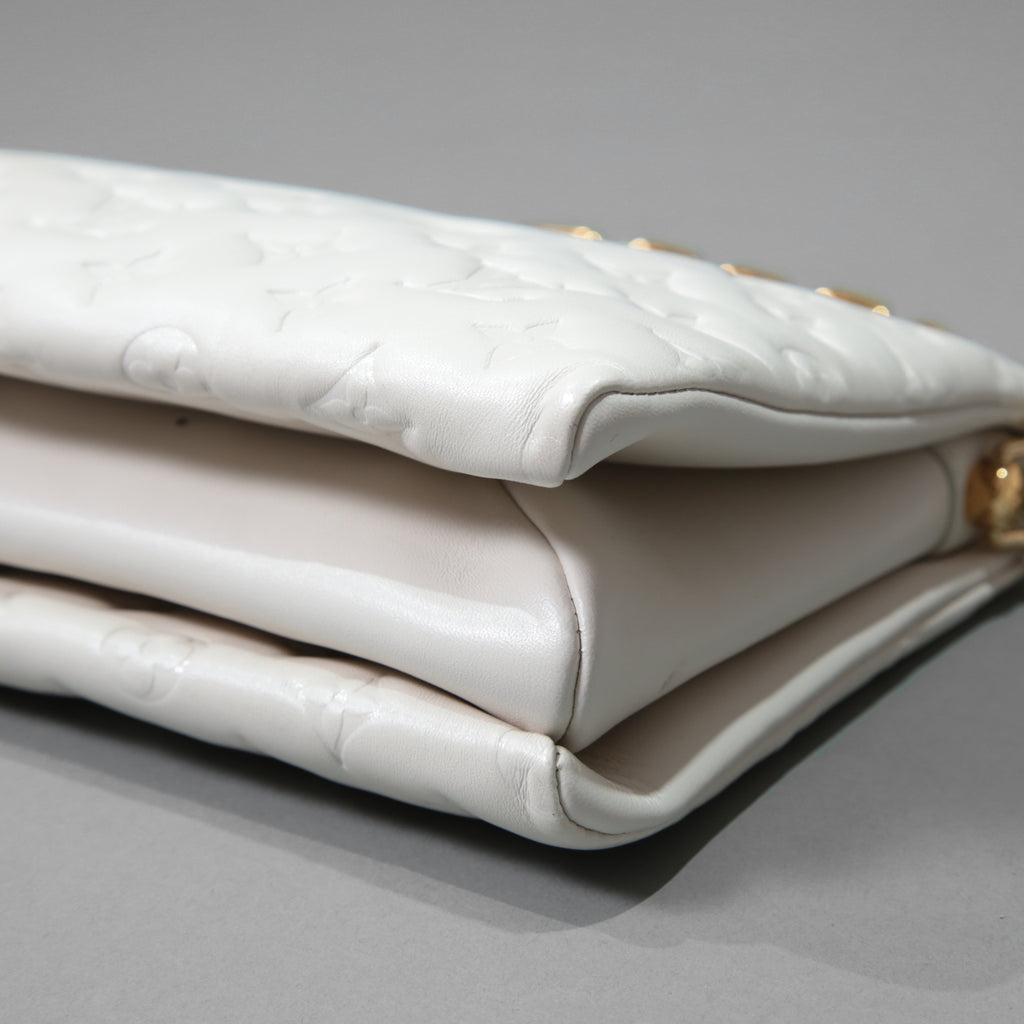 Louis Vuitton ルイヴィトン / 美品 クッサン PM / M21769 / WHITE 白 レザー ショルダーバッグ モノグラム