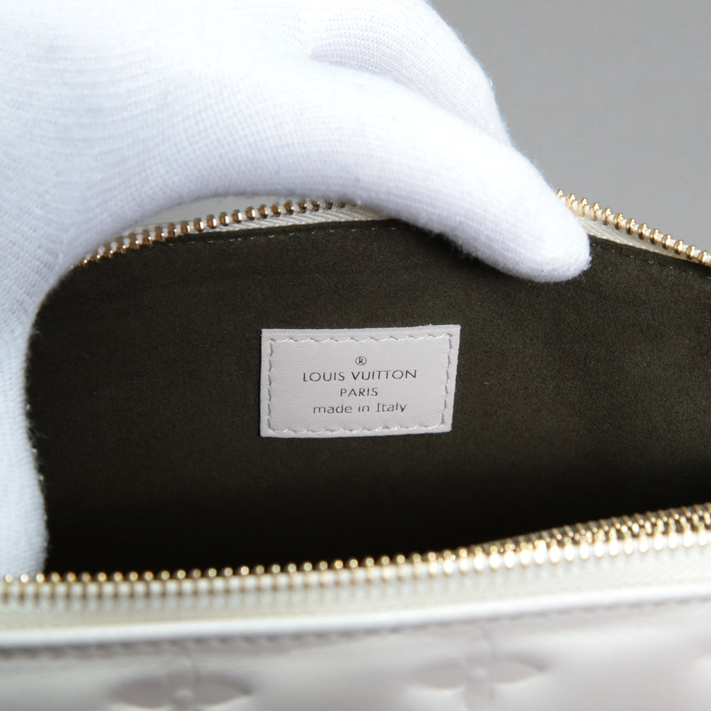 Louis Vuitton ルイヴィトン / 美品 クッサン PM / M21769 / WHITE 白 レザー ショルダーバッグ モノグラム