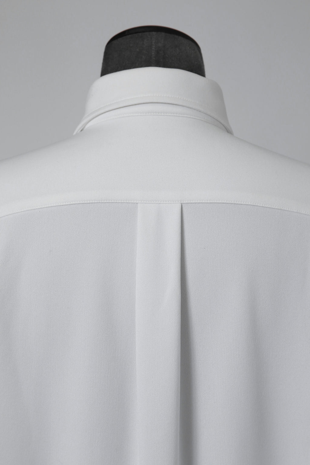 良品 VALENTINO ヴァレンティノ / ラバーロゴ スナップボタン ジャージ 長袖シャツ / ルーズフィット / WV3CIK057G0 / size 44 (WHITE)