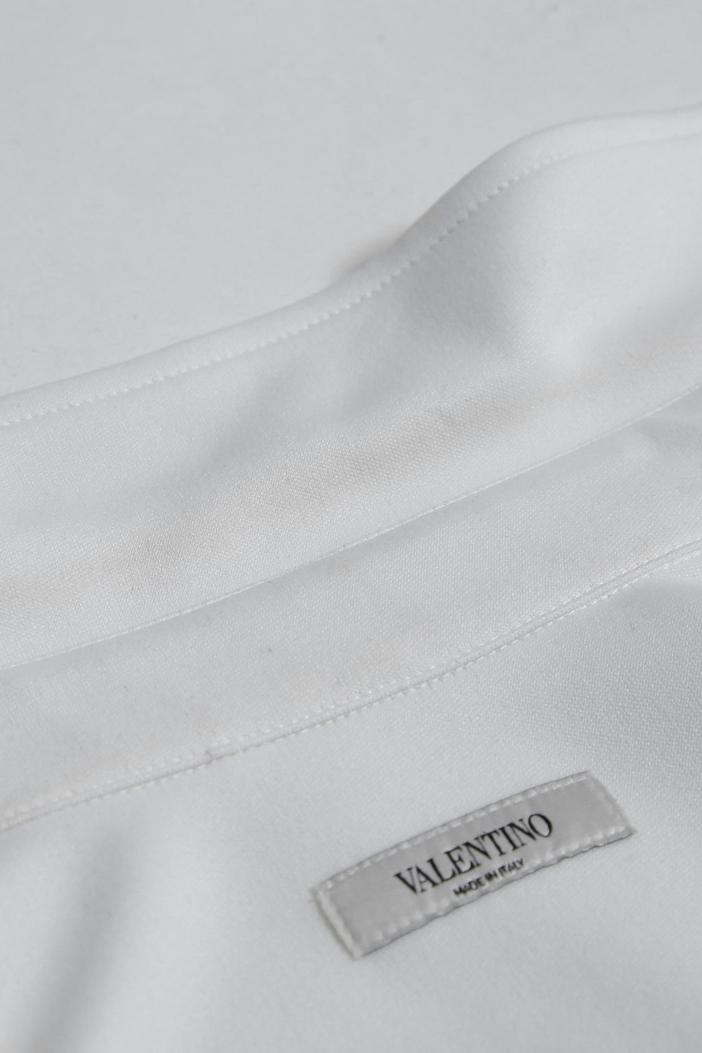 良品 VALENTINO ヴァレンティノ / ラバーロゴ スナップボタン ジャージ 長袖シャツ / ルーズフィット / WV3CIK057G0 / size 44 (WHITE)