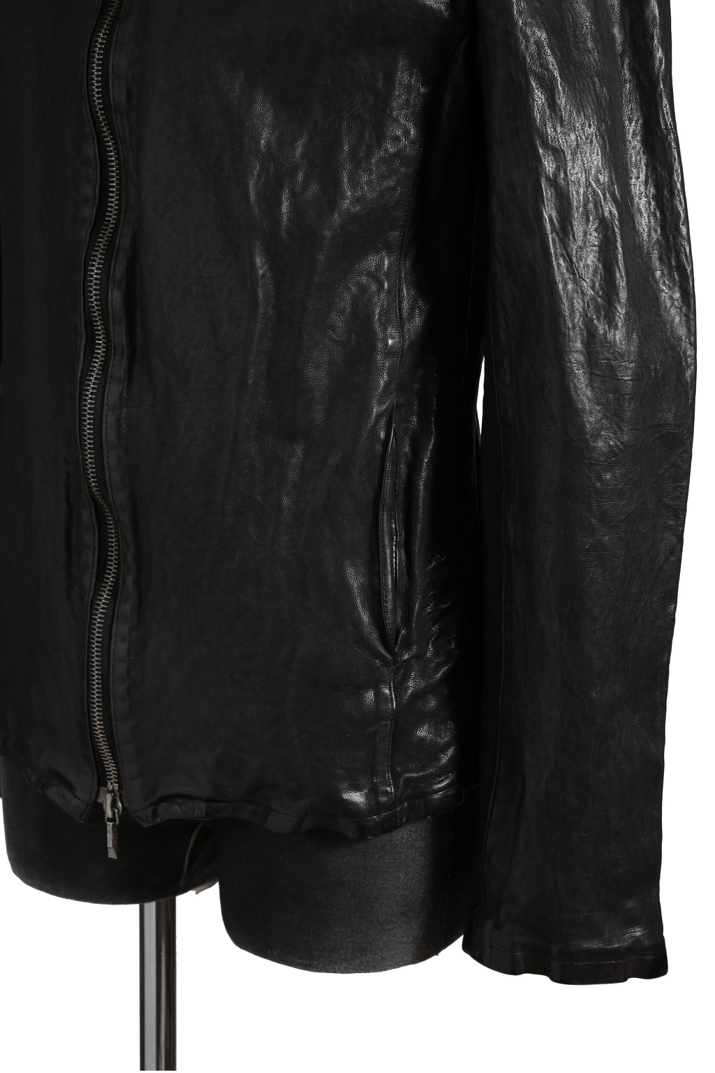 希少 新品 イサムカタヤマ バックラッシュ The LINE / イタリーカーフ 二段染め 襟付きブルゾン T-148 / size M (BLACK)