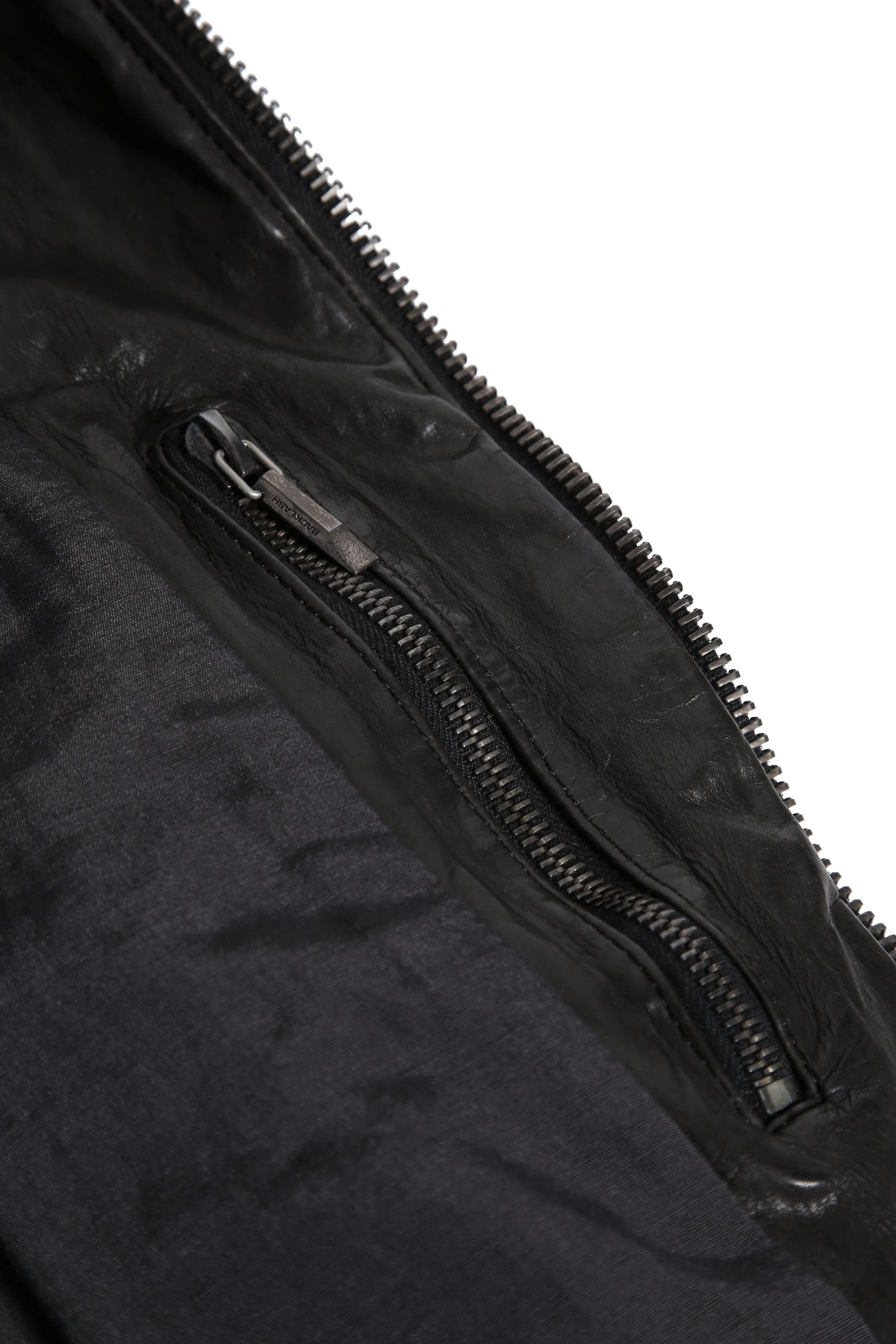 希少 新品 イサムカタヤマ バックラッシュ The LINE / イタリーカーフ 二段染め 襟付きブルゾン T-148 / size M (BLACK)