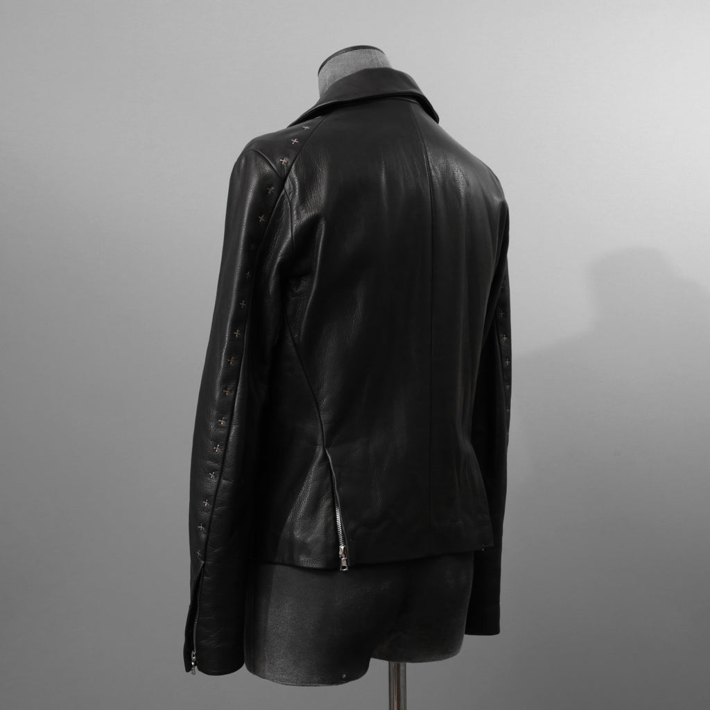 m.a+ エムエークロス / 23SS 美品 Silver Crosses Sleeve Diagonal Zip Biker Jacket / J1/S+/SY1.0 / GUIDI CALF / レザー ジャケット / size 48 (BLACK) maurizio amadei