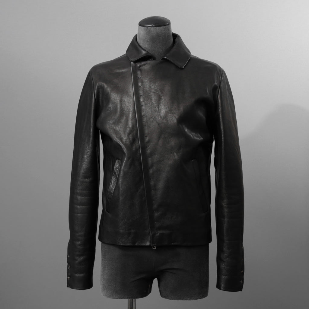 m.a+ エムエークロス / 23SS 美品 Silver Crosses Sleeve Diagonal Zip Biker Jacket / J1/S+/SY1.0 / GUIDI CALF / レザー ジャケット / size 48 (BLACK) maurizio amadei