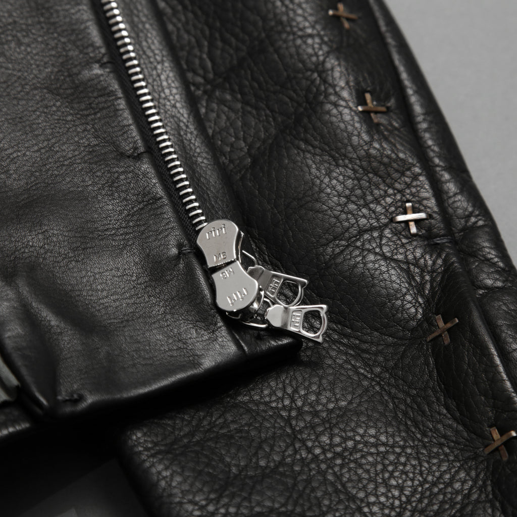 m.a+ エムエークロス / 23SS 美品 Silver Crosses Sleeve Diagonal Zip Biker Jacket / J1/S+/SY1.0 / GUIDI CALF / レザー ジャケット / size 48 (BLACK) maurizio amadei