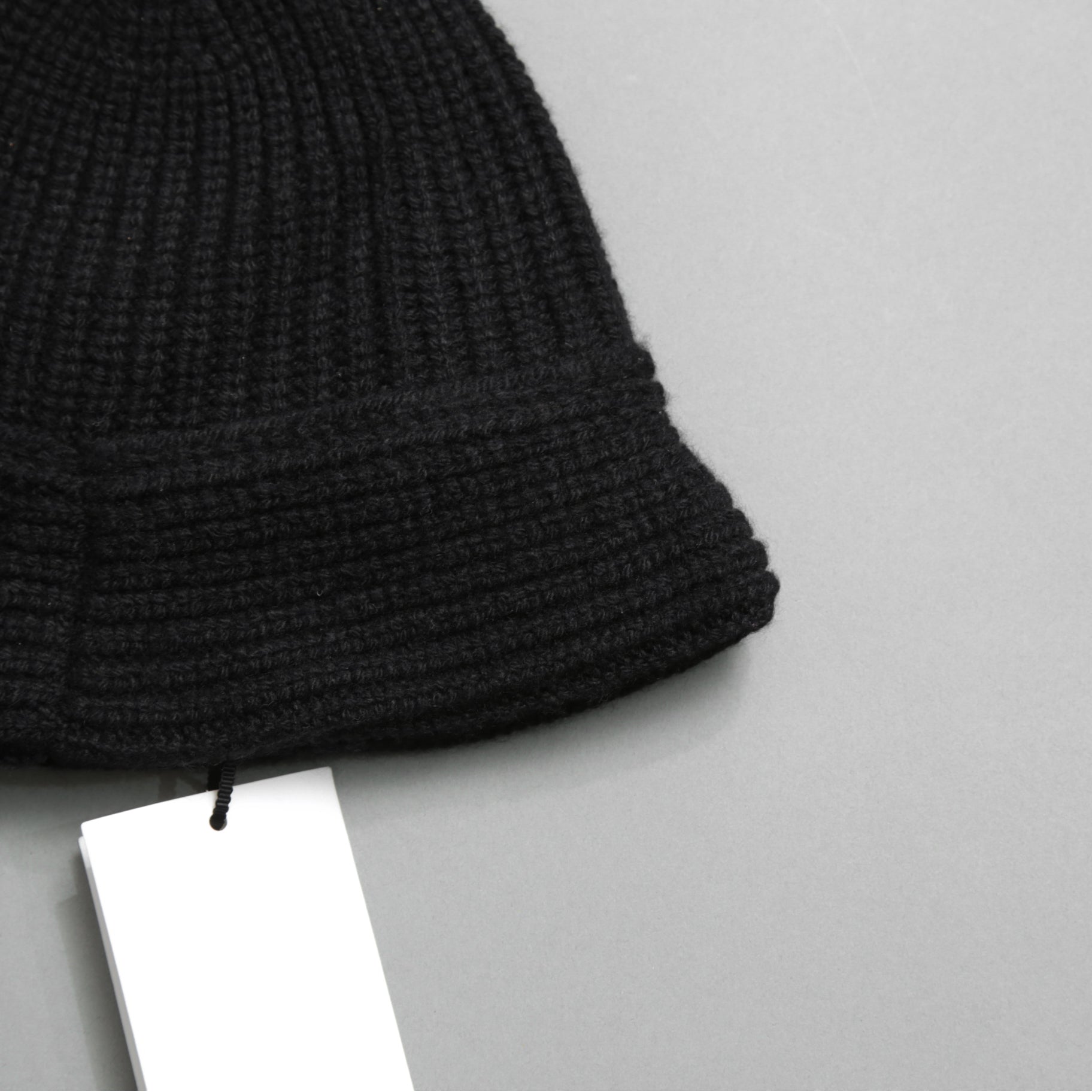 新品 CELINE セリーヌ / シームレス カシミア クロシェハット / バケットハット / 2A47T384D / one size (BLACK)