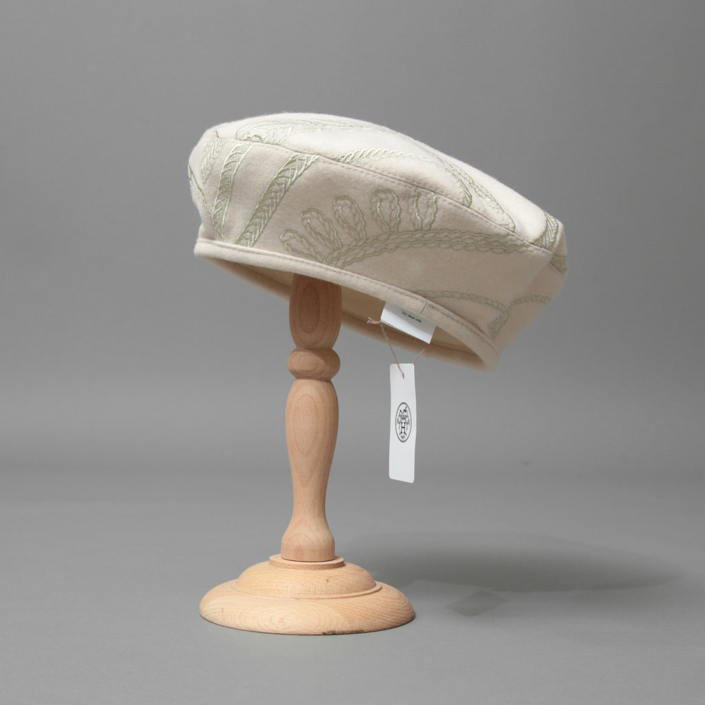 新品 HERMES エルメス / 2023年商品 サントノーレ アン フィネス / ベレー帽 / size 57 (アイボリー)
