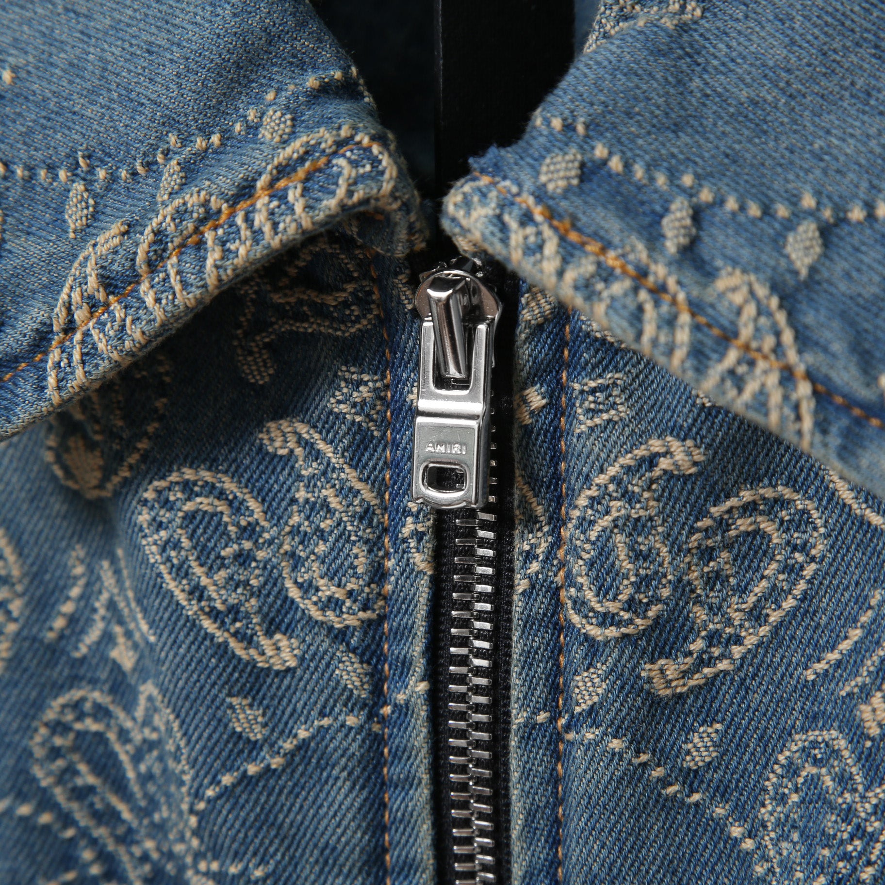 美品 AMIRI アミリ / Bandana Embroidery Denim Blouson / size M (INDIGO) バンダナ 総柄 刺繍 デニムジャケット