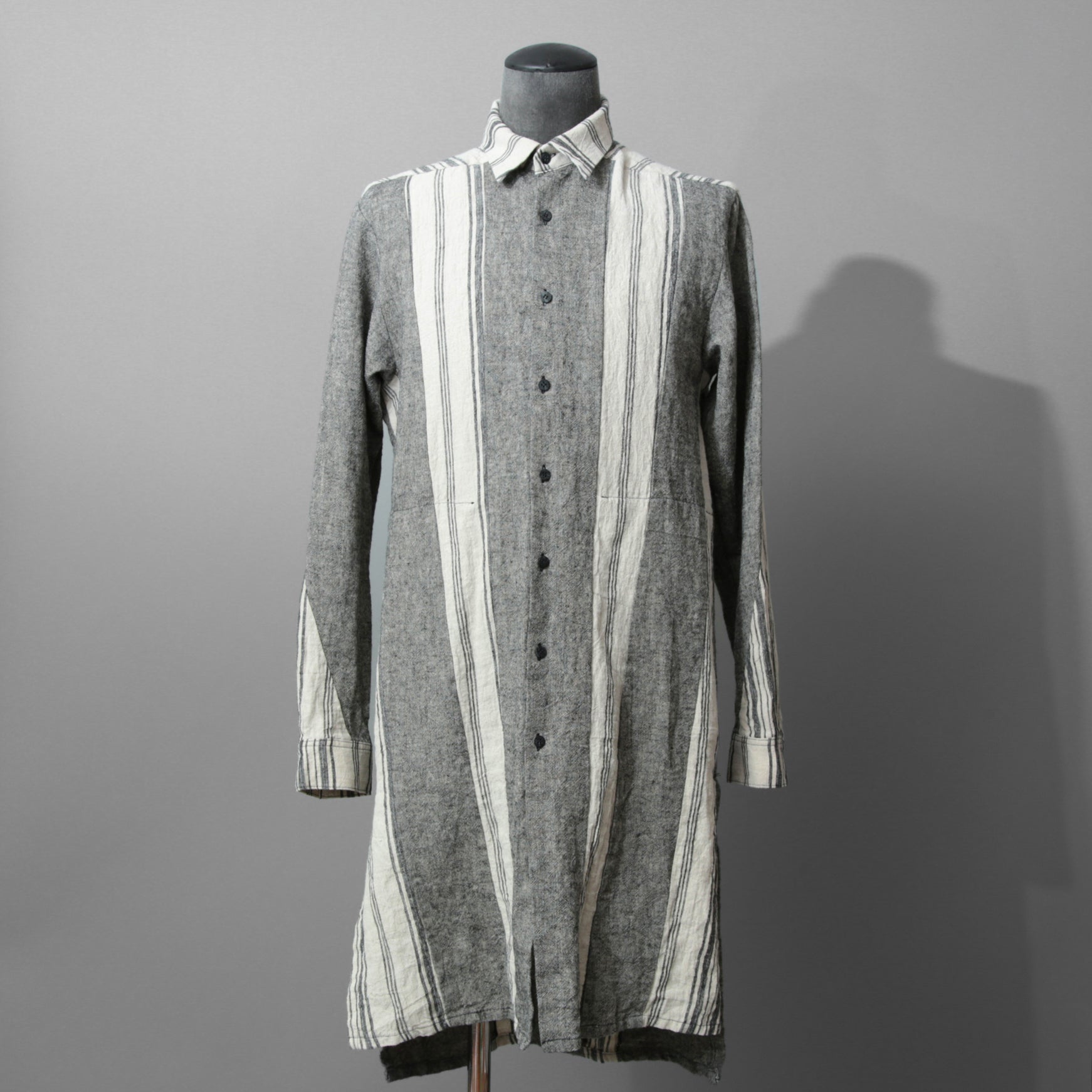 A.F ARTEFACT アーティファクト / COMPOSITE STRIPE LONG SHIRT / ORGANIC LINEN / リネン ストライプ 長袖シャツ / size 2 (GRAY)