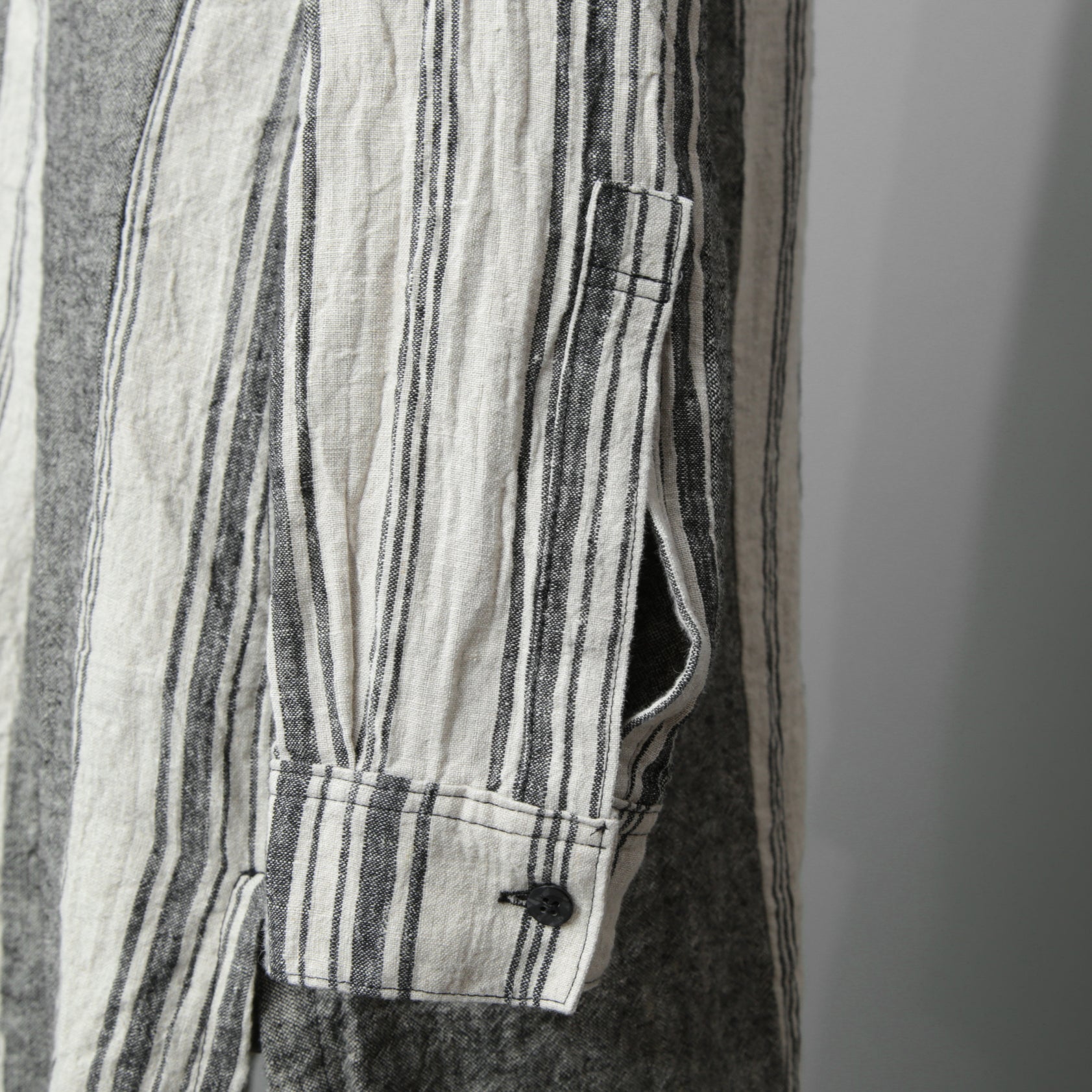 A.F ARTEFACT アーティファクト / COMPOSITE STRIPE LONG SHIRT / ORGANIC LINEN / リネン ストライプ 長袖シャツ / size 2 (GRAY)