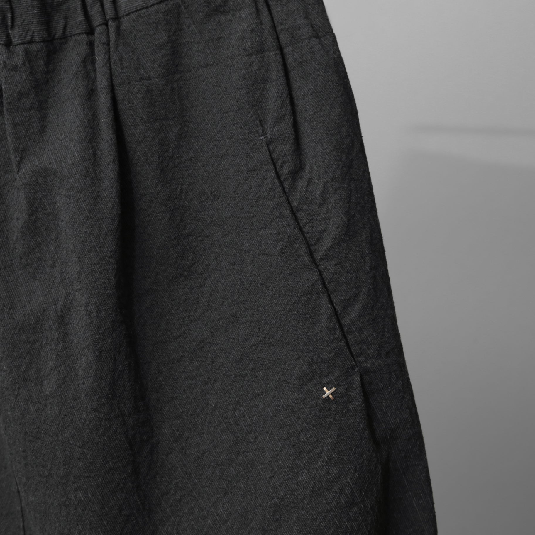 m.a+ エムエークロス / 25SS 美品 vertical pocket elastic waist sarrouel pnats / PU521 CVPS / サルエルパンツ / size 48 (BLACK)