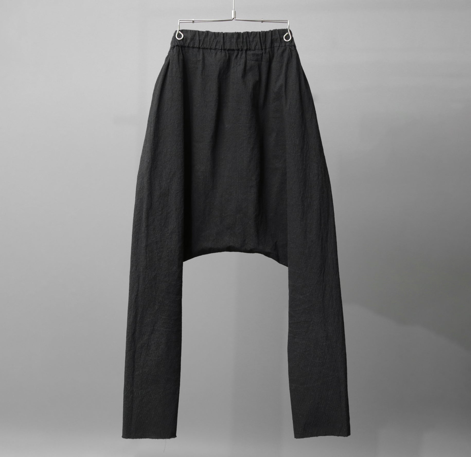 m.a+ エムエークロス / 25SS 美品 vertical pocket elastic waist sarrouel pnats / PU521 CVPS / サルエルパンツ / size 48 (BLACK)